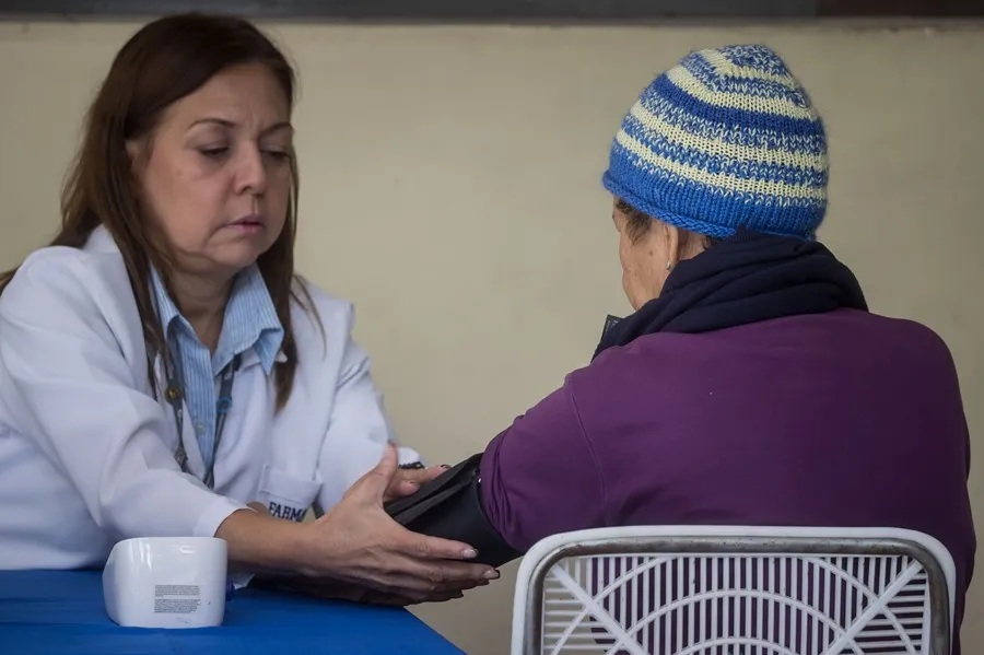 Alertan sobre el fraude en la asistencia sanitaria mental ambulatoria para personas mayores