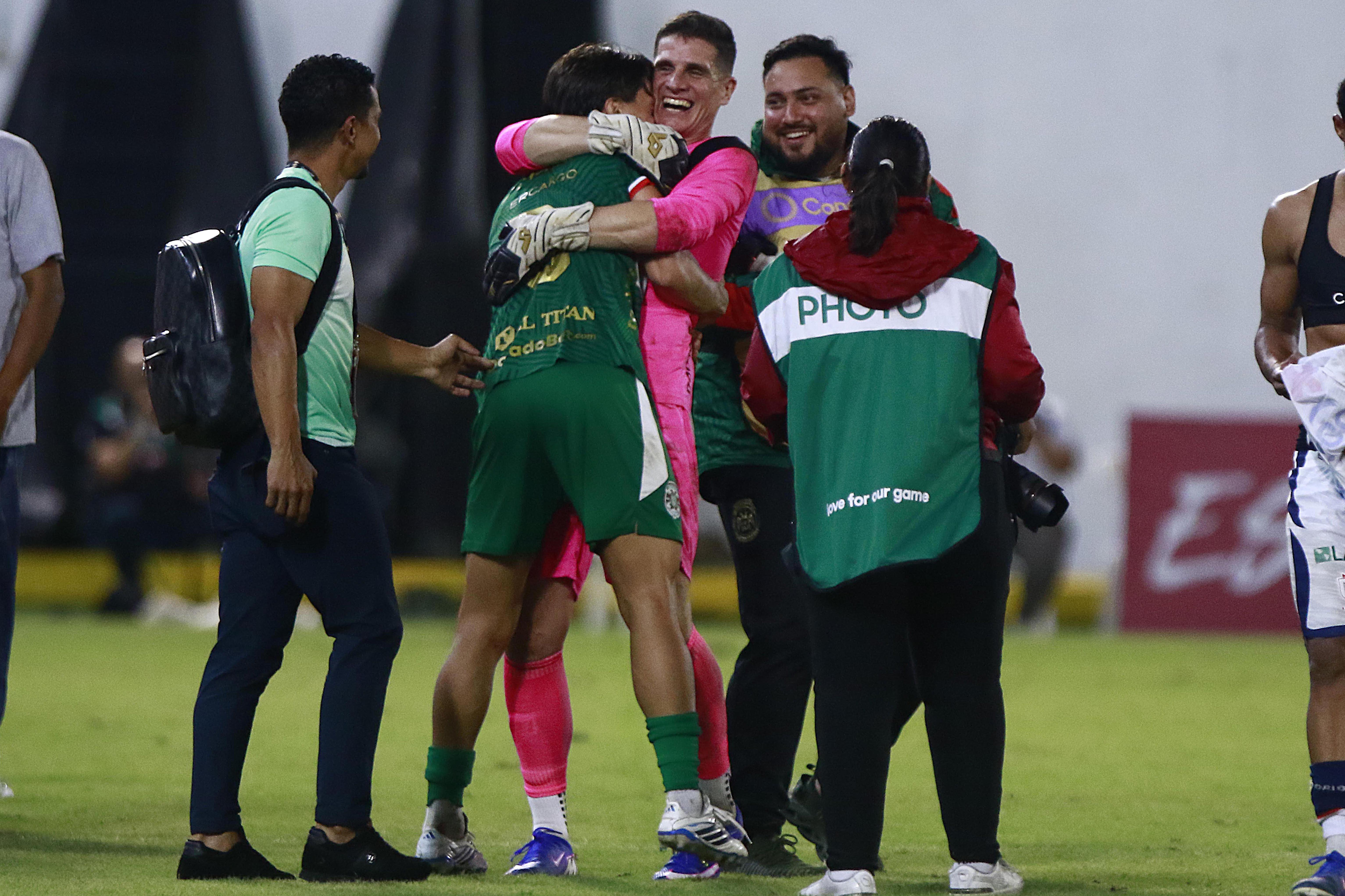 Marathón golea a Real Estelí y pasa a 4tos. de Copa Centroamericana