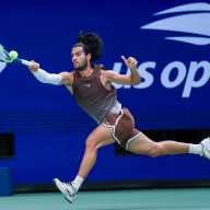 Alcaraz regresa con fuerza y triunfa en arranque del US Open 2026 en Flushing