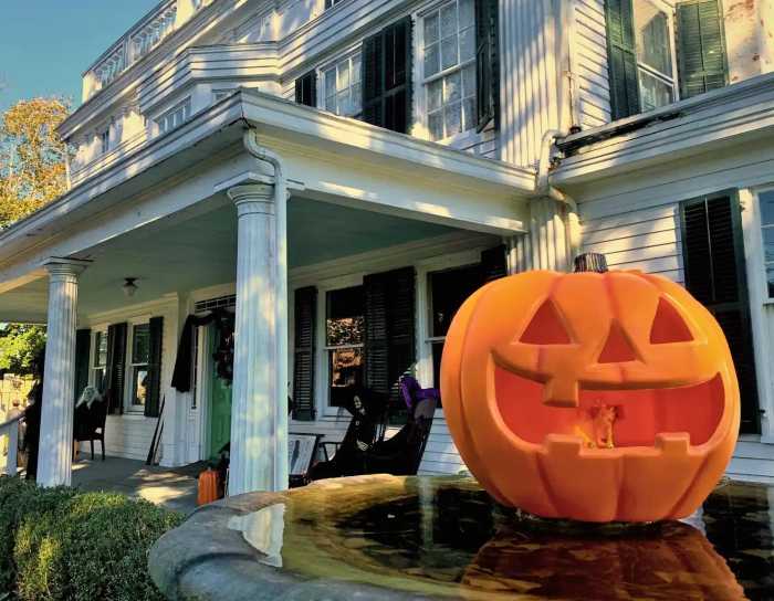 ¡Boo! Espeluznantes y divertidos eventos de Halloween en Nassau y Suffolk