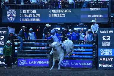 Los New York Mavericks regresan para tres días de monta de toros en el UBS Arena