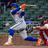 El puertorriqueño Francisco Lindor gana el Premio Roberto Clemente 2026