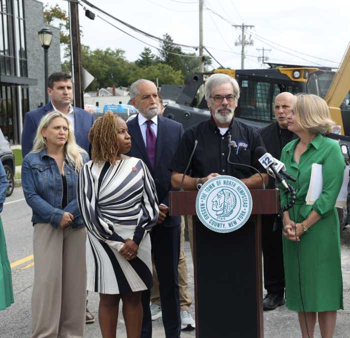 Legisladora Russell celebra el inicio de las obras del esperado proyecto de mejora de Westbury Avenue