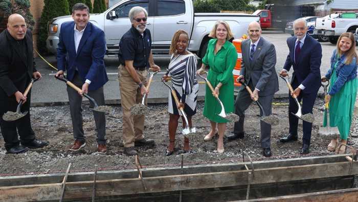 Legisladora Russell celebra el inicio de las obras del esperado proyecto de mejora de Westbury Avenue