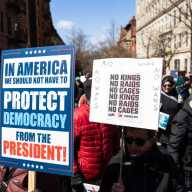 Lanzan sitio web SinReyes.org y hacen un llamado a los latinos para salir a votar