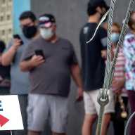 ¿Qué hacer si la policía o el ICE se presentan en su centro de votación?