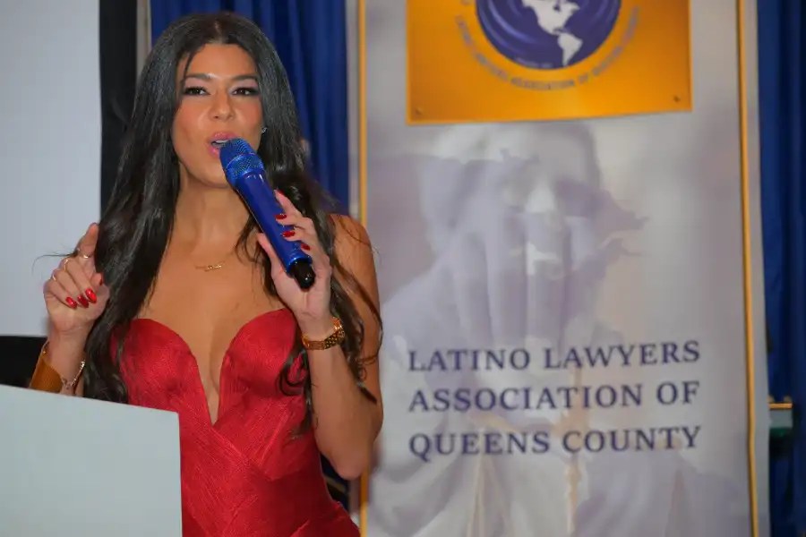latinos